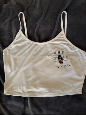 White bee nice tank